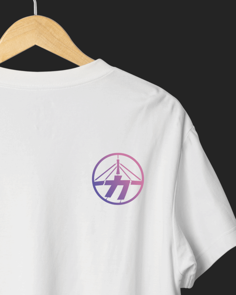 ロゴを使用したTシャツモックアップ